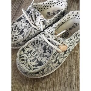 Hey Dude Wendy Disney Minnie Mouse Size C10 Child Disney Sneakers Shoes SB20